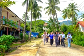 Làng phong Quy Hòa giữ được nét kiến trúc độc đáo và vẻ đẹp yên bình vốn có. Ảnh: Ngọc Nhuận