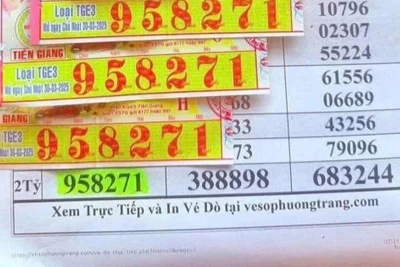 Người đàn ông trúng 5 tờ vé số độc đắc, mang tiền đi mua vàng