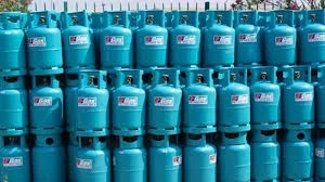 Giá gas trong nước giảm 2.000-3.000 đồng/bình 12 kg