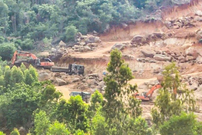 Bình Định: Khai thác khoáng sản vượt ranh giới, doanh nghiệp phải nộp lại hơn 1 tỉ đồng