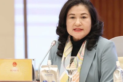 Sẽ bảo lưu lương với cán bộ được bố trí chức vụ thấp hơn khi sắp xếp bộ máy