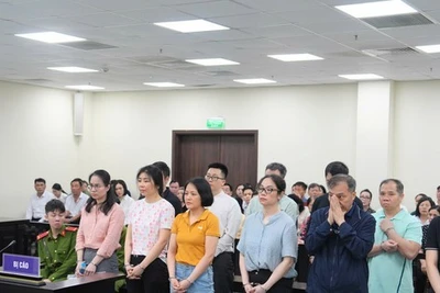 Giám đốc Cty Cổ phần Vàng Phú Cường hầu tòa vì vận chuyển trái phép 426 triệu USD qua biên giới