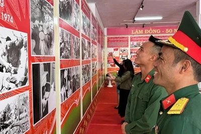 50 năm - những kí ức cho ngày thống nhất đất nước 