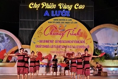Gặp lại ở chợ phiên