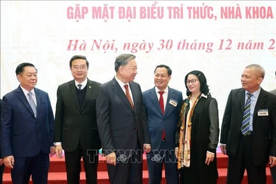 Tránh chảy máu chất xám khi tinh gọn bộ máy