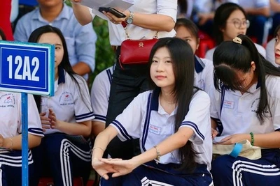 Xử lý nghiêm việc cắt xén chương trình các môn học