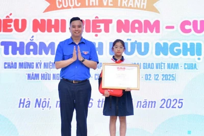 Nữ sinh Hà Nội đoạt giải nhất cuộc thi vẽ tranh Việt Nam - Cuba