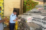 Lực lượng Quản lý thị trường tỉnh Gia Lai đã xử phạt nhiều cơ sở bán phân bón không đạt chuẩn, với số tiền hàng trăm triệu đồng.
