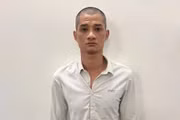 Cảnh sát hình sự Gia Lai vận động đối tượng truy nã đặc biệt nguy hiểm ra đầu thú.