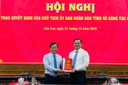 Trao quyết định của Chủ tịch UBND tỉnh Gia Lai về công tác cán bộ