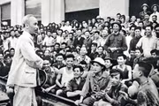Từ học tập đến thực hành - bước phát triển mới trong vận dụng tư tưởng Hồ Chí Minh.