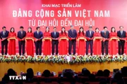Tổng Bí thư dự khai mạc triển lãm “Đảng Cộng sản Việt Nam - Từ Đại hội đến Đại hội”