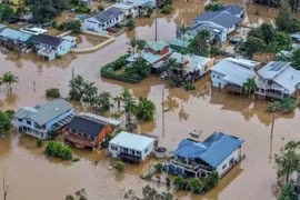 Taree là một trong những thị trấn bị ảnh hưởng lũ lụt nặng nề nhất. (Ảnh: Reuters)