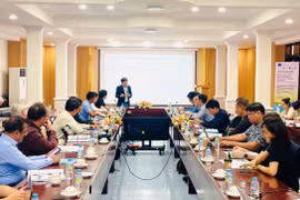 Thảo luận về những thách thức trong bảo trì theo tình trạng tại trang trại điện gió.