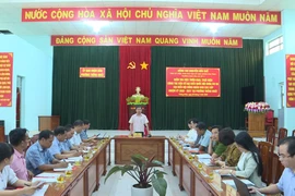 Phó Chủ tịch UBND tỉnh Nguyễn Hữu Quế kiểm tra công tác chuẩn bị bầu cử tại khu vực phía Tây Gia Lai