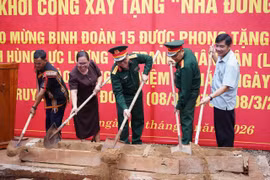 Đoàn Kinh tế - Quốc phòng 74 xây dựng và bàn giao “Nhà đồng đội” cho người lao động khó khăn