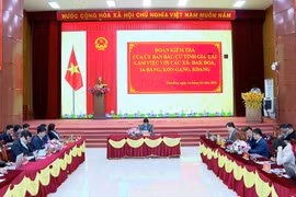 Phó Chủ tịch Thường trực Ủy ban MTTQ Việt Nam tỉnh Gia Lai kiểm tra công tác chuẩn bị bầu cử tại các xã phía Tây tỉnh