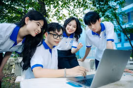 2 trường công nghệ “hot” ở TP. Hồ Chí Minh công bố điểm chuẩn: Ngành Trí tuệ nhân tạo chạm 30/30