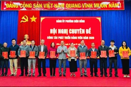 Tháo gỡ “điểm nghẽn” phát triển đảng viên ở khu dân cư