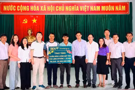 Sở Dân tộc và Tôn giáo tỉnh Gia Lai chăm lo Tết cho nhân dân 2 làng kết nghĩa