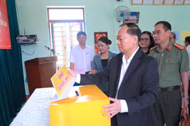 Bí thư Tỉnh ủy Thái Đại Ngọc kiểm tra công tác chuẩn bị bầu cử tại xã Tuy Phước và phường Quy Nhơn Bắc