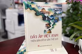 Ra mắt sách “Dấu ấn Việt Nam trên bản đồ di sản thế giới”