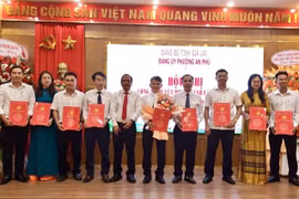 Thành lập Đảng bộ Công ty Công nghiệp hóa chất mỏ Tây Nguyên