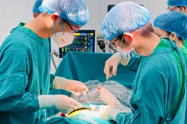 Tuyến y tế cơ sở tiếp cận kỹ thuật cao