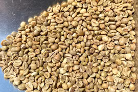 Giá cà phê giảm mạnh 3.200-3.500 đồng/kg, hồ tiêu tăng đến 2.500 đồng/kg