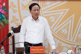 Chủ tịch UBND tỉnh Phạm Anh Tuấn kiểm tra công tác chuẩn bị bầu cử tại xã Tuy Phước và phường Quy Nhơn Nam