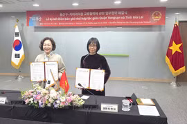 Gia Lai ký kết hợp tác với quận Yongsan và làm việc với một số doanh nghiệp tại Hàn Quốc
