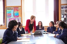 Chính phủ New Zealand cấp 56 suất học bổng bậc trung học năm 2026 cho học sinh Việt Nam