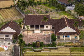 Sắc màu cuộc sống bên những ngôi nhà cổ ở Thuận Nghĩa