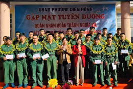 Phường Diên Hồng gặp mặt 31 quân nhân xuất ngũ về địa phương