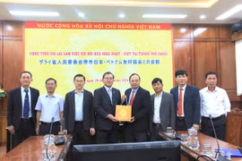 Phó Chủ tịch UBND tỉnh Dương Mah Tiệp làm việc với Hội Hữu nghị Nhật - Việt tại TP. Sakai