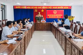 Phường Pleiku xét khen thưởng tập thể, cá nhân tiêu biểu trong công tác bầu cử