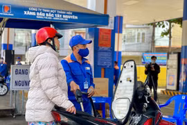 Hướng dẫn phương án bán lẻ xăng dầu số lượng lớn, đảm bảo nhu cầu sử dụng cho người dân