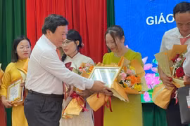 Gia Lai: 153 giáo viên đạt danh hiệu giáo viên dạy giỏi tiểu học cấp tỉnh