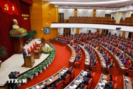 Thông báo Hội nghị lần thứ 2 Ban Chấp hành Trung ương Đảng khóa XIV