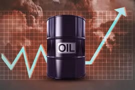 Giá dầu thế giới tiếp tục tăng hơn 7%