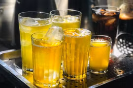 Nước trà đá và nguy cơ tiềm ẩn với thận, tim mạch