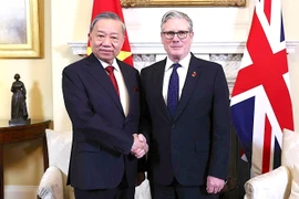 Đẩy mạnh đối ngoại toàn diện ở tầm cao mới