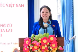 Ứng cử viên HĐND tỉnh khóa XIII tiếp xúc cử tri tại xã Canh Liên 