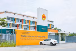 328 thí sinh Trường THPT chuyên Tuyên Quang sau thi lại sẽ được xét đại học thế nào?