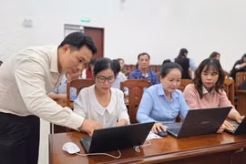 Phường Pleiku tập huấn kỹ năng số, ứng dụng AI trong công việc