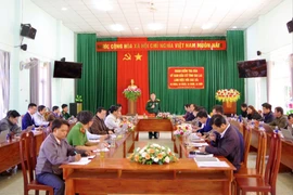 Chỉ huy trưởng Bộ CHQS tỉnh Gia Lai làm việc với các xã phía Tây về công tác bầu cử