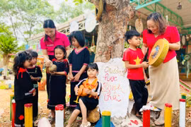 Trường Mẫu giáo Hoa Sữa tập trung xây dựng môi trường học tập đề cao tình yêu thương, sự quan tâm, chia sẻ; tạo kết nối, đồng thuận giữa phụ huynh và nhà trường. Ảnh: T.D