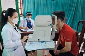 Pleiku: Thông báo khám sức khỏe đào tạo phi công quân sự