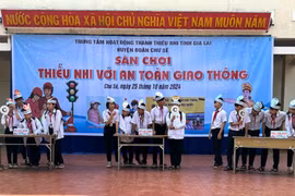 Trang bị kiến thức an toàn giao thông cho gần 600 thiếu nhi huyện Chư Sê
