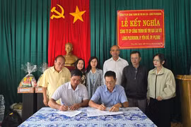 Công ty cổ phần Công trình đô thị Gia Lai kết nghĩa với làng Pleiku Roh